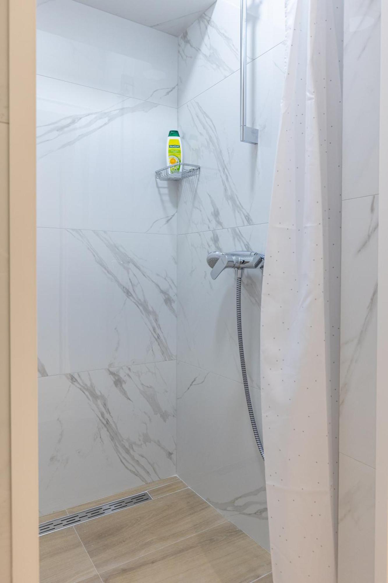 Sunny Palace Apartments ドゥブロブニク 部屋 写真